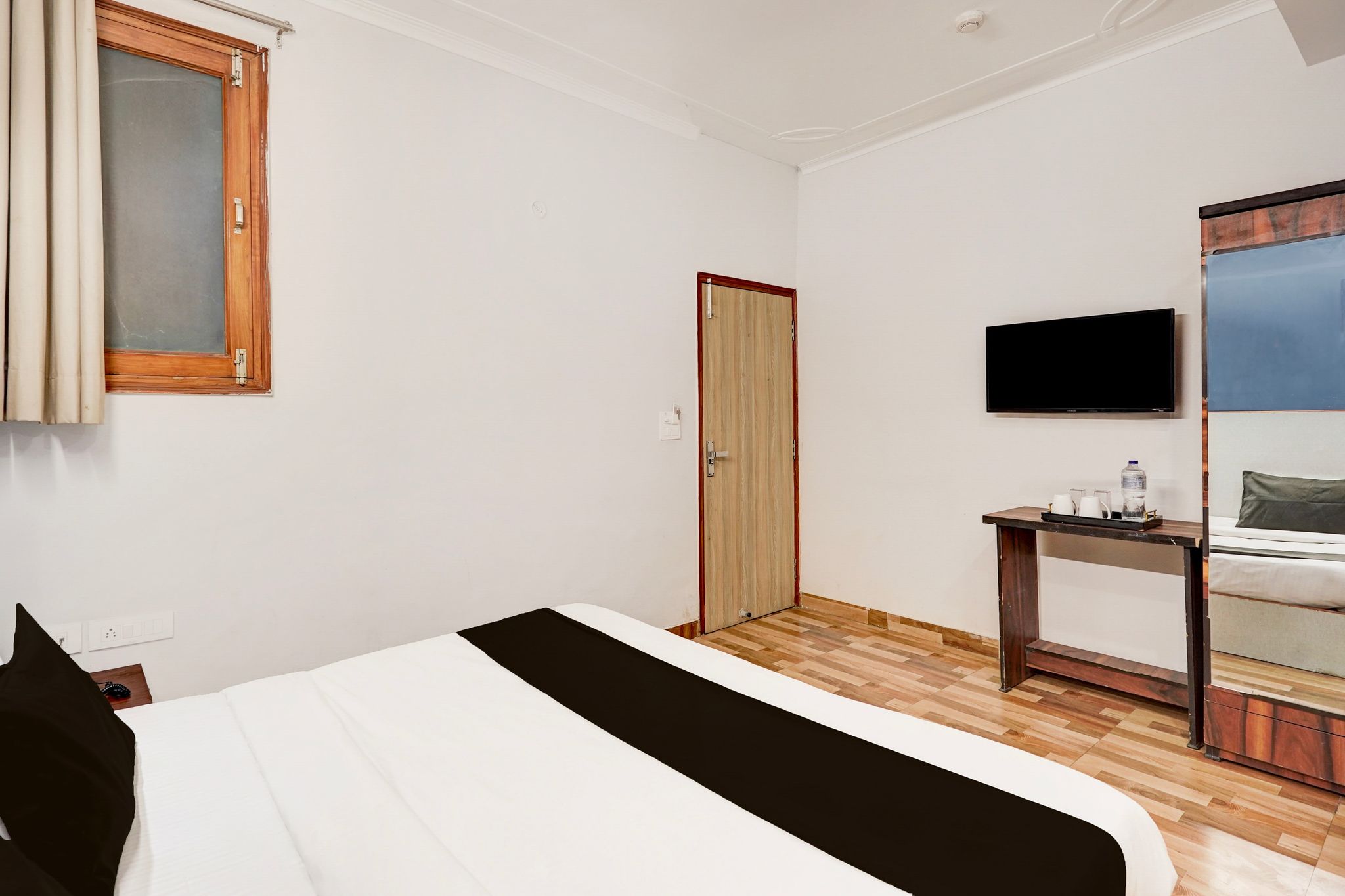 Super Collection O Sector 20 Noida Classic 5