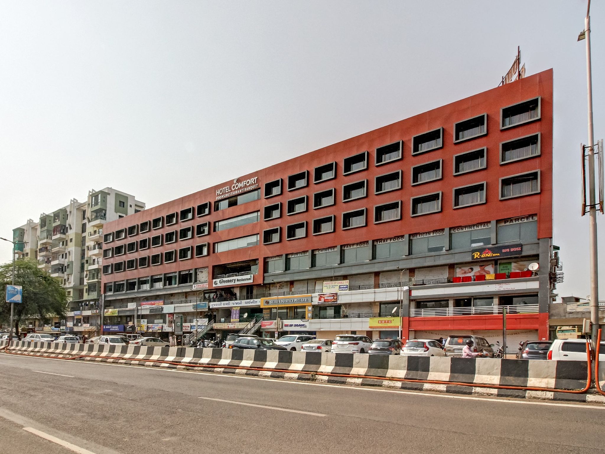 undefined Hotel comfort 6