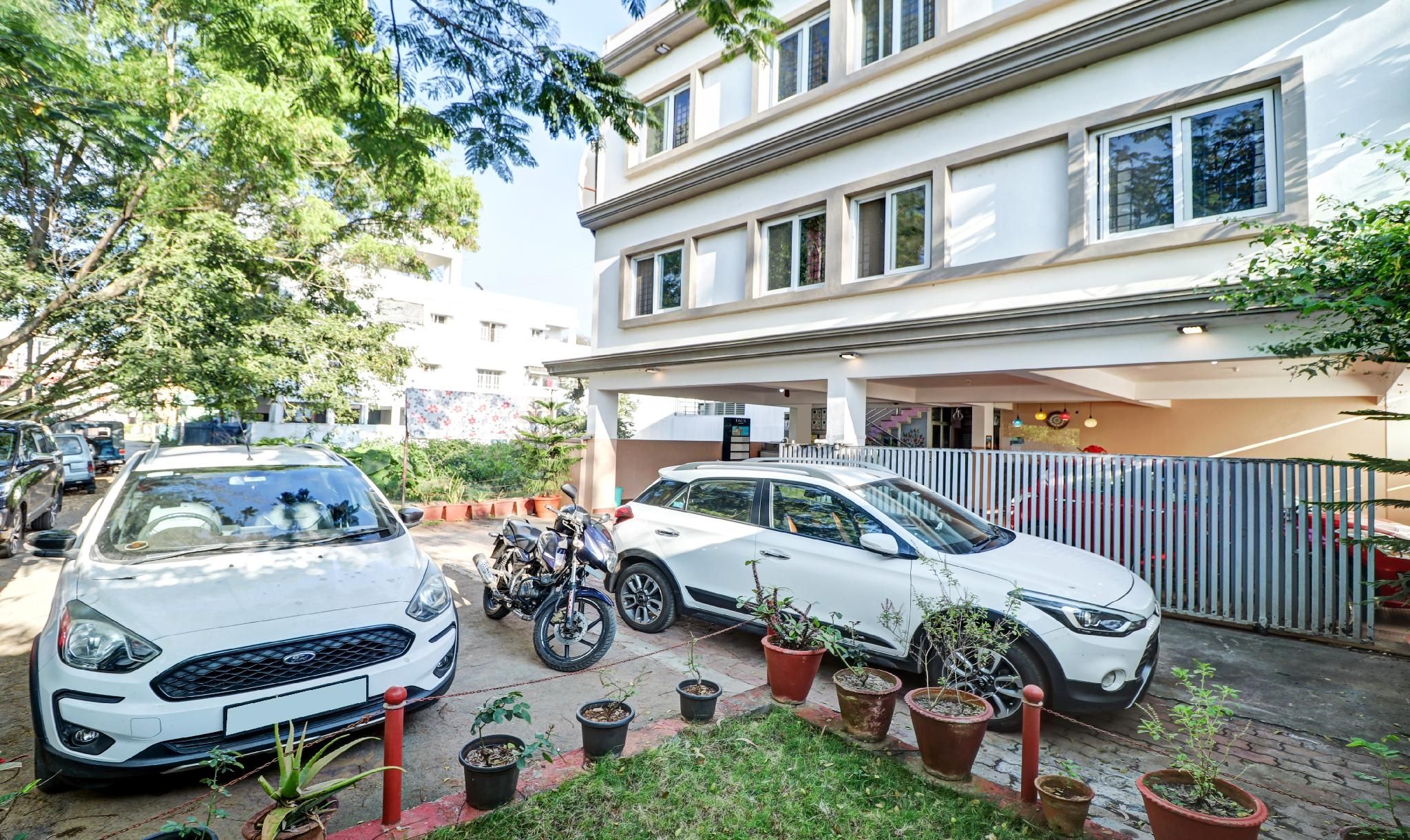 undefined Itsy Hotels Colors Stay 9