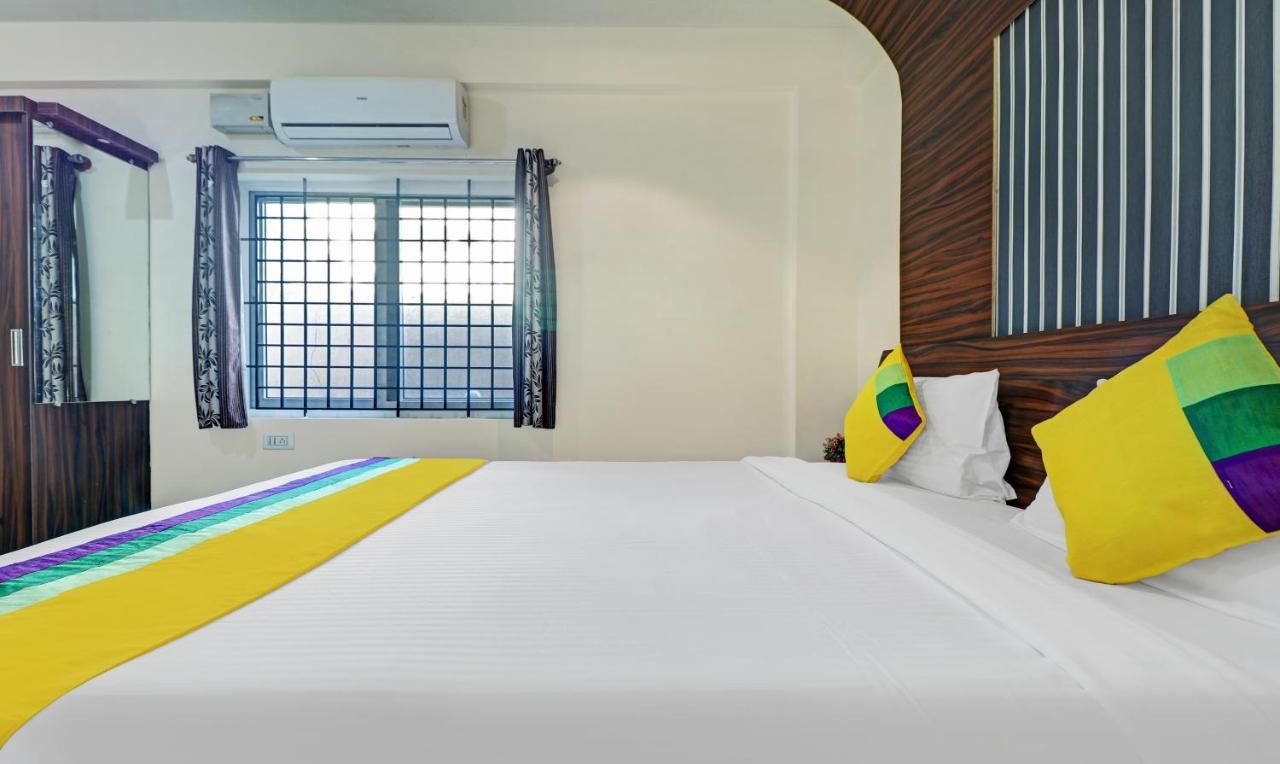 undefined Itsy Hotels Colors Stay 5