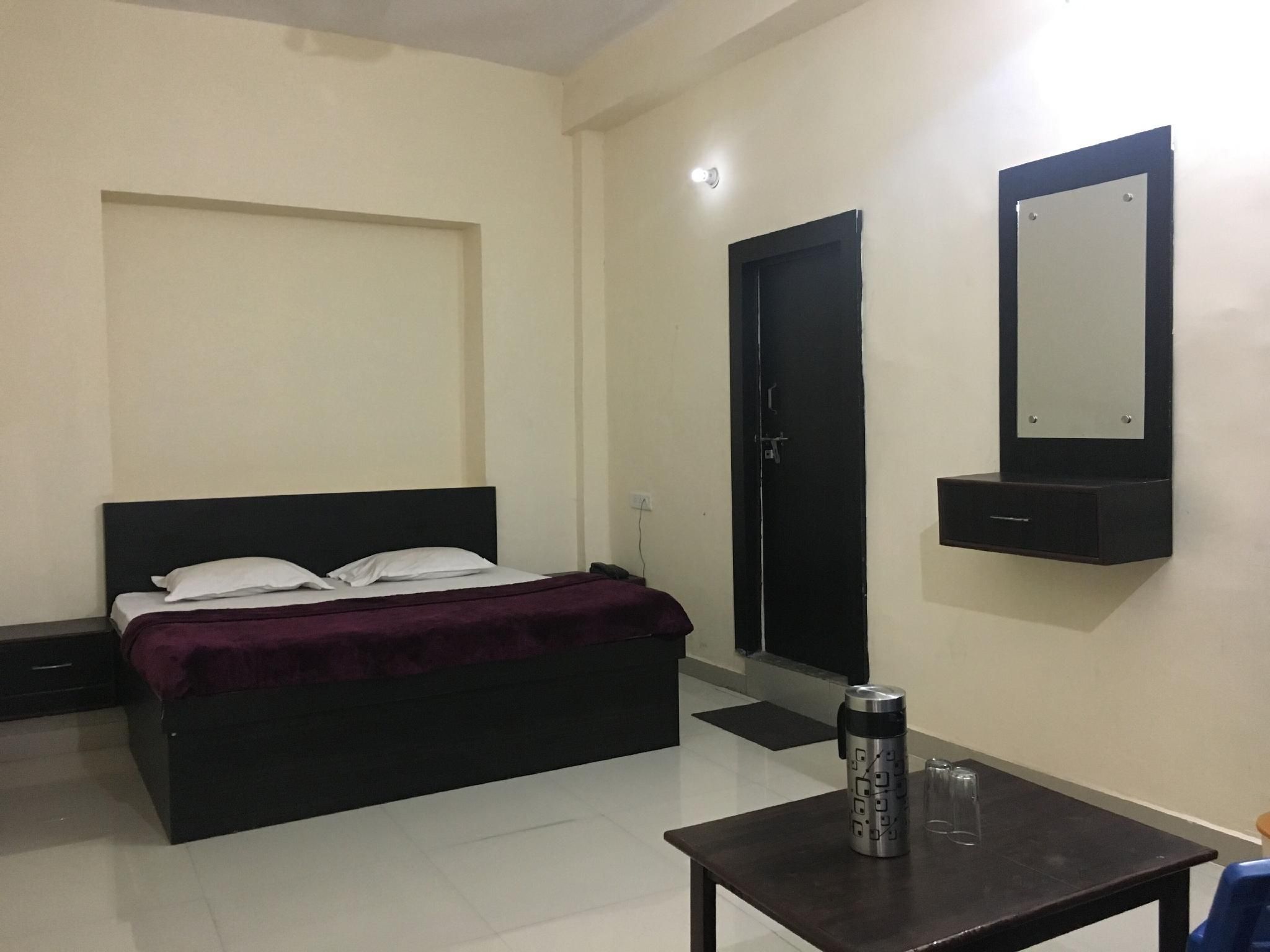 OYO Hotel Duke Inn SPOT ON Room