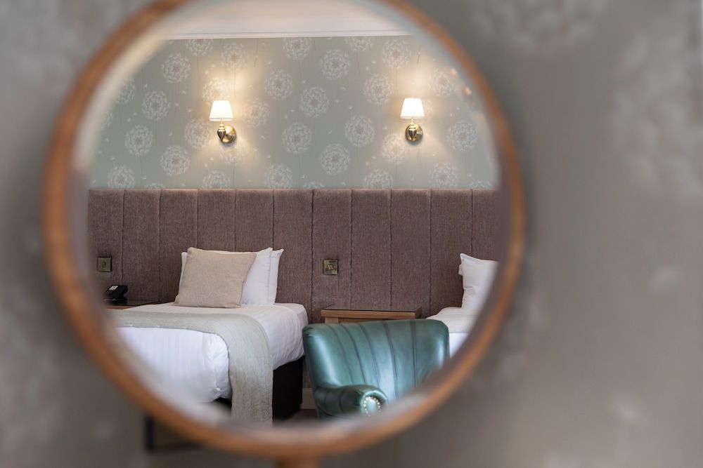 Atholl Palace Hotel Family Room (2 Adults + 1 Child) 2