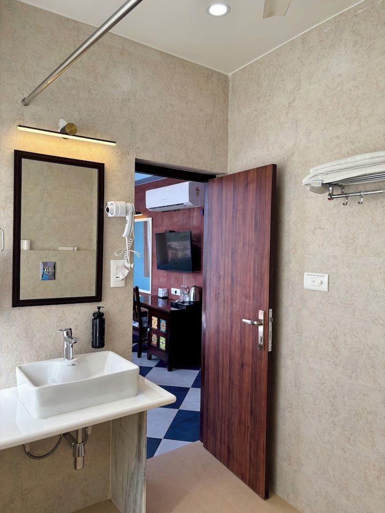 undefined Kankariya Heritage 8