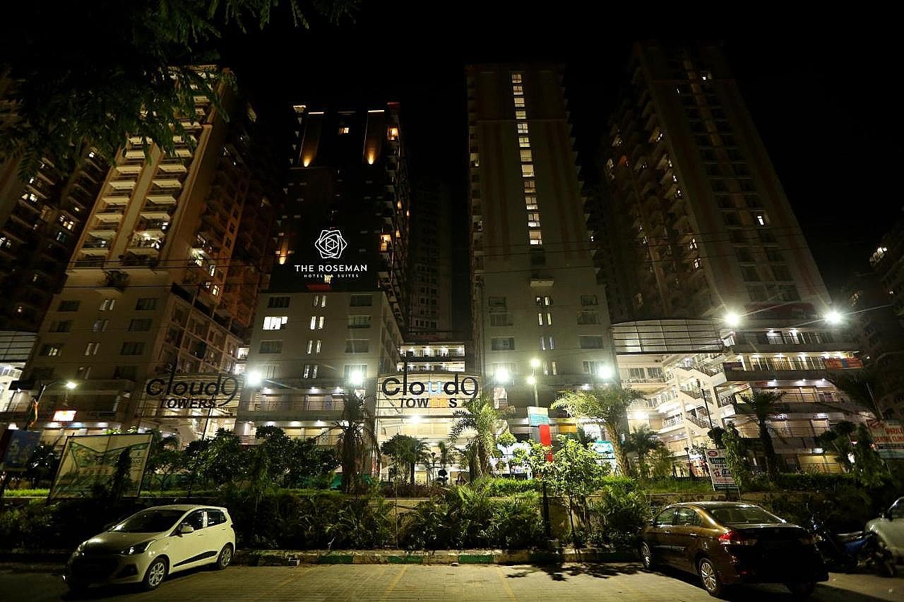 undefined The Roseman Hotel & Suites