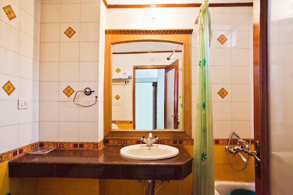 Bath room of the Suite Room