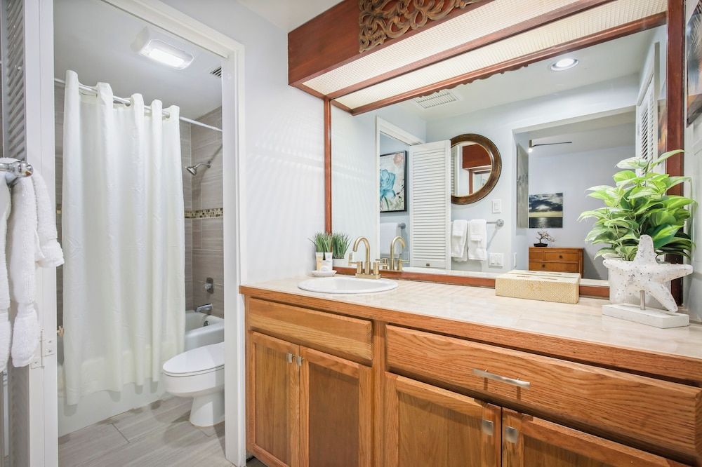 Royal Sea Cliff Kona by OUTRIGGER Room, 1 Bedroom, Garden View (Unit 103 ,1Bath) 5