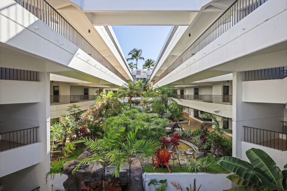 undefined Royal Sea Cliff Kona by OUTRIGGER 7