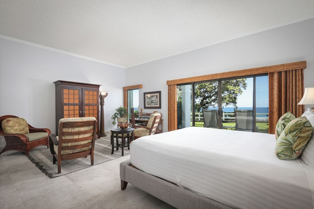 Royal Sea Cliff Kona by OUTRIGGER Room, 3 Bedrooms, Oceanfront (Unit 108, 3Bath) 2
