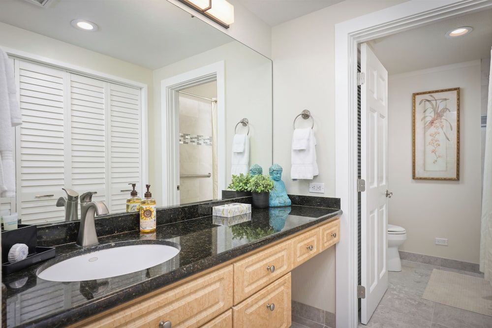 Royal Sea Cliff Kona by OUTRIGGER Room, 3 Bedrooms, Oceanfront (Unit 108, 3Bath) 14