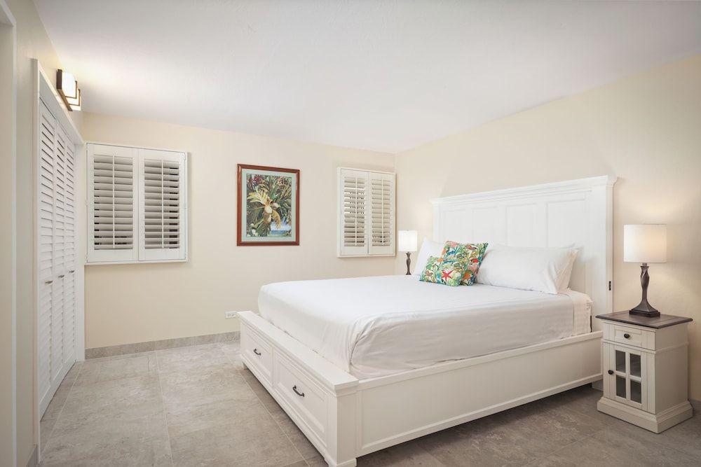 Royal Sea Cliff Kona by OUTRIGGER Room, 3 Bedrooms, Oceanfront (Unit 108, 3Bath) 8