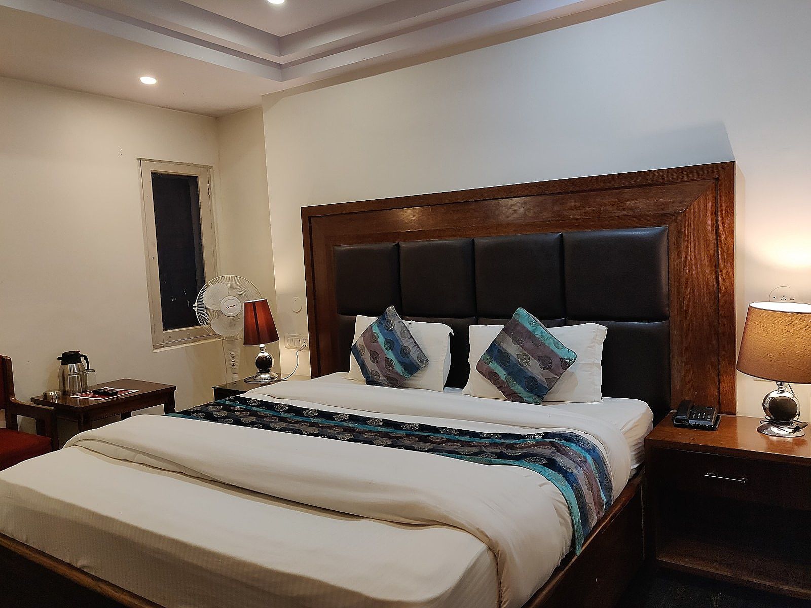Hotel Shiwalik Regency - The Mall Road Standard Room (Non View) 16