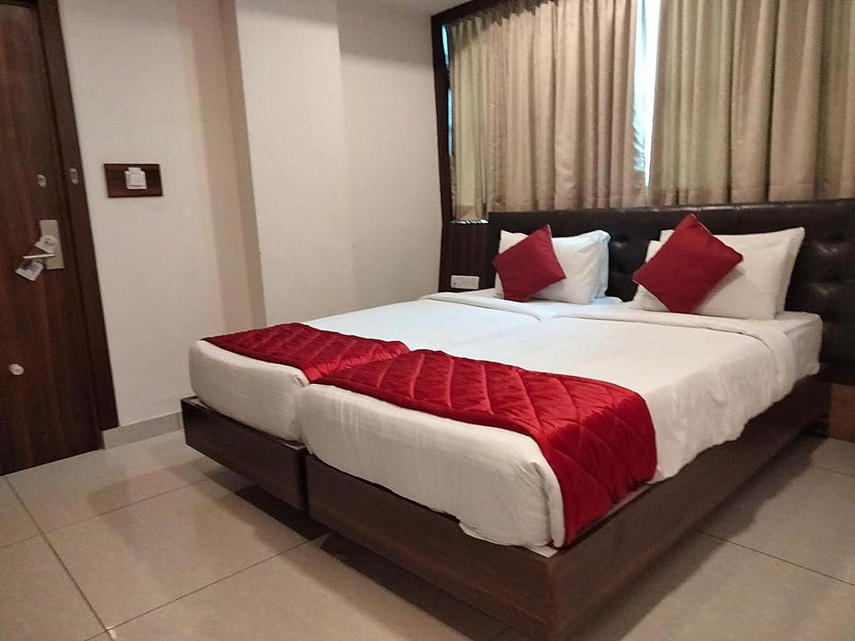 undefined Golden Amulya Rest Wings Near Airport 10