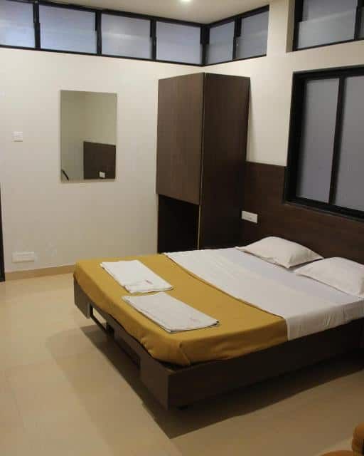 undefined Hotel Suvarn Mandir 8