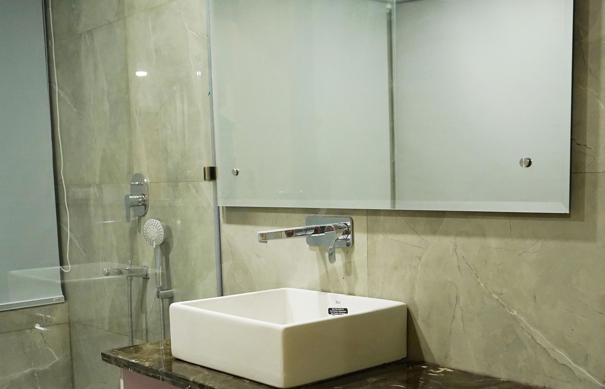 Queen Room (Garden View)