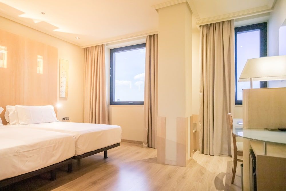 Abba Madrid Hotel Family Room (2 adults + 2 children)