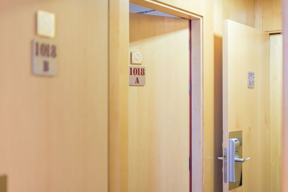 Abba Madrid Hotel Family Room (2 adults + 2 children) 3