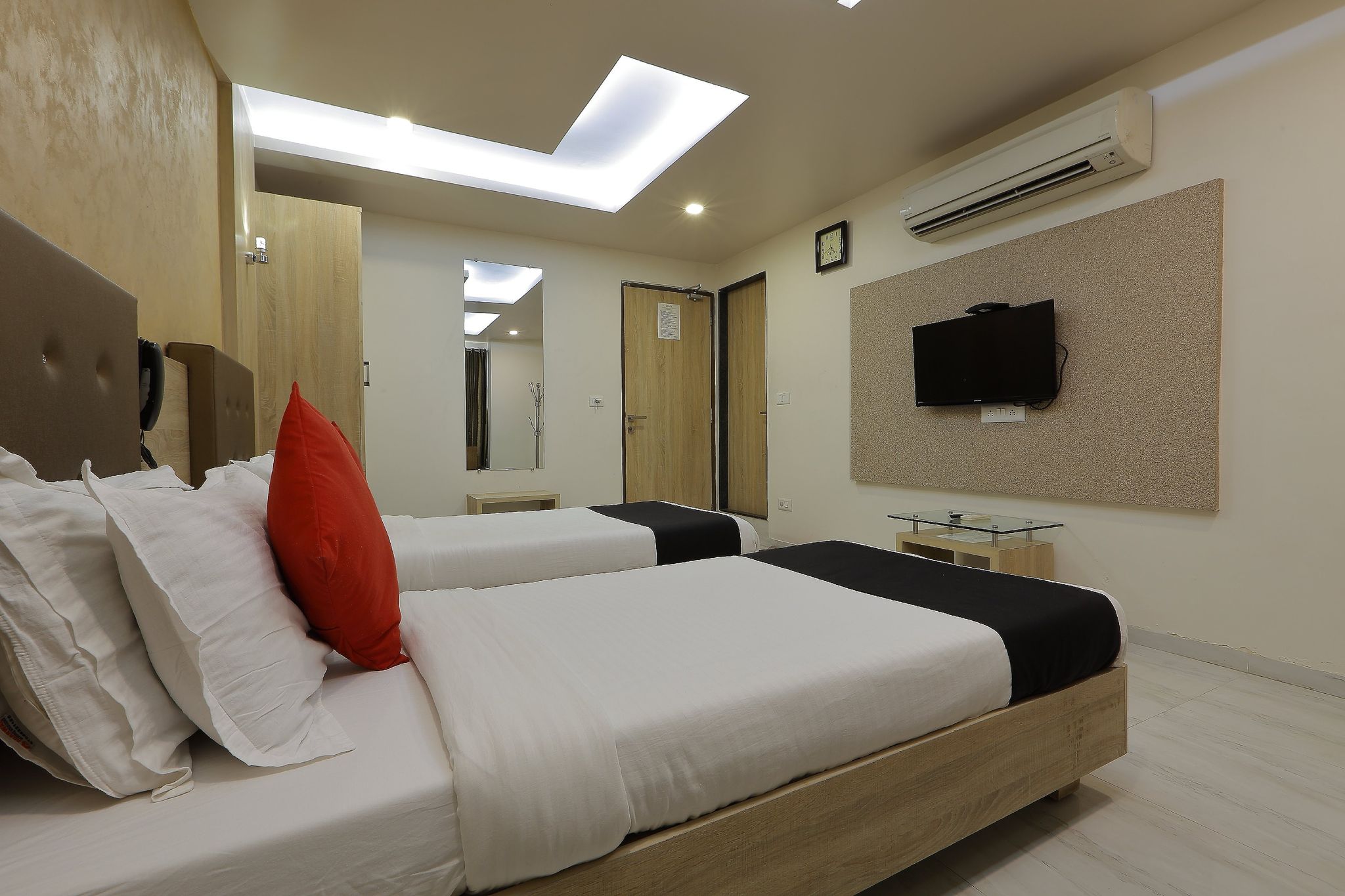 Hotel Unity Standard Room 2