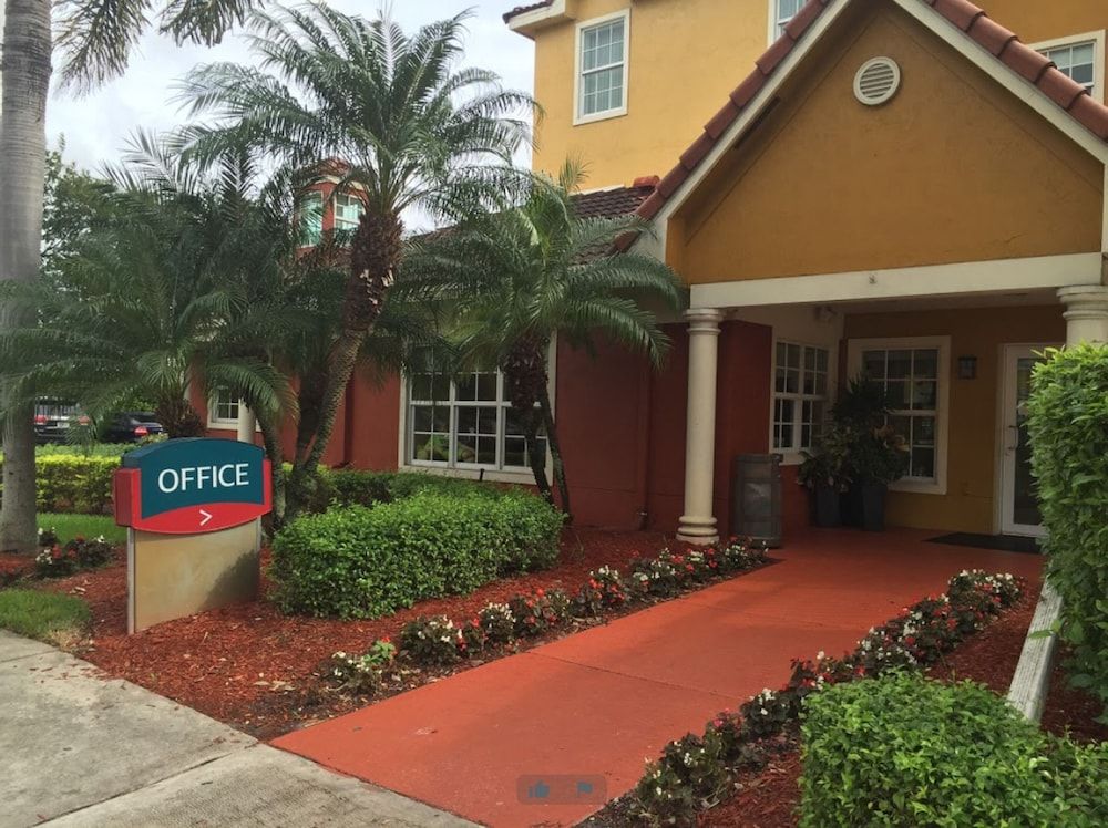 undefined TownePlace Suites by Marriott Ft Lauderdale West (Newly Renovated) 6