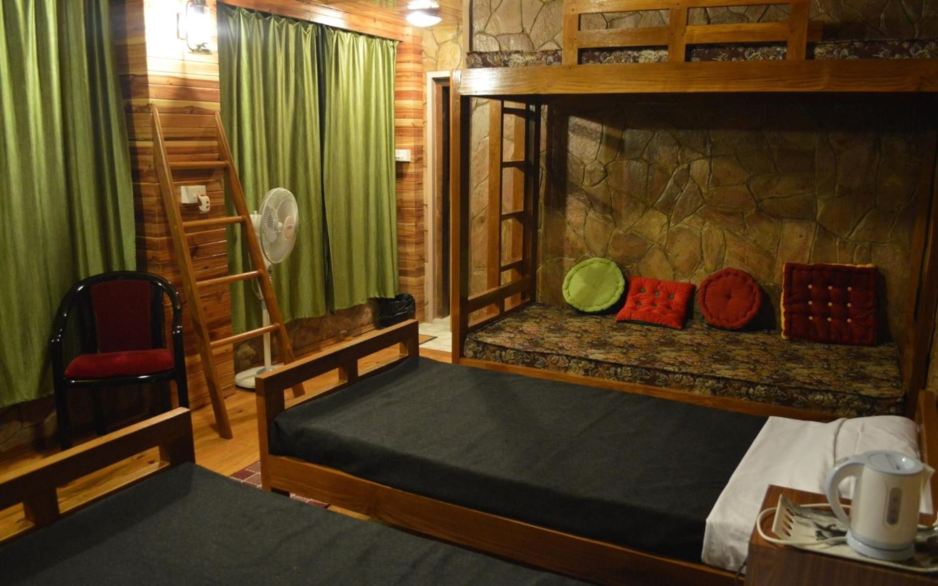 undefined Quinton Enclave 10