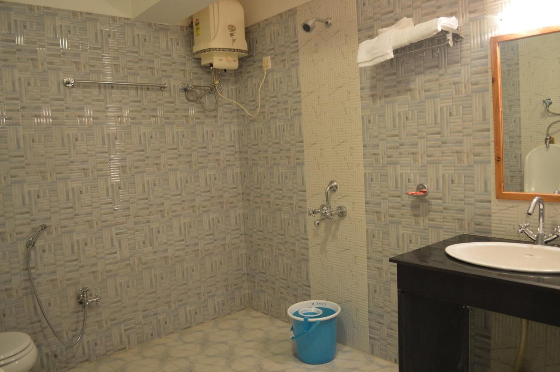 undefined Quinton Enclave 9