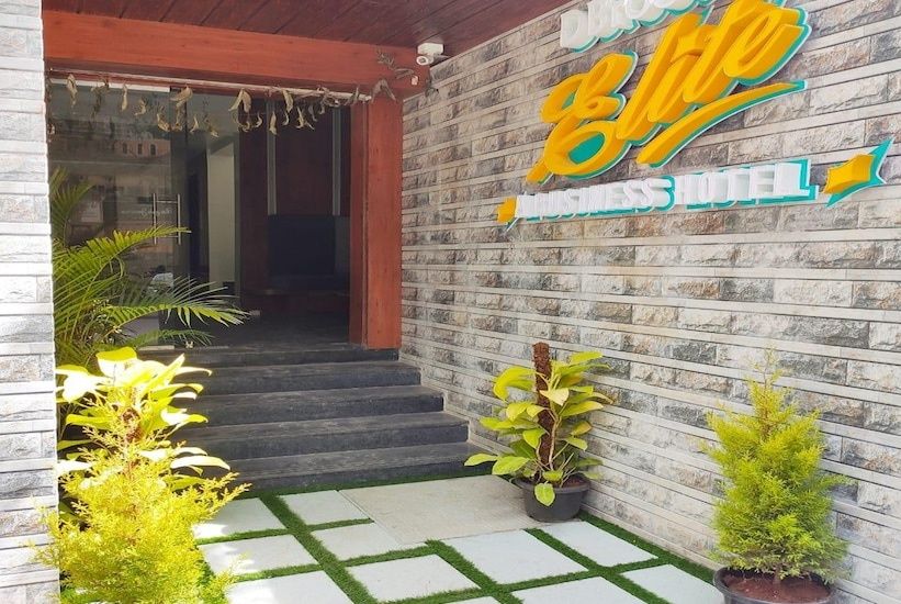 undefined Dbrooks Elite 8