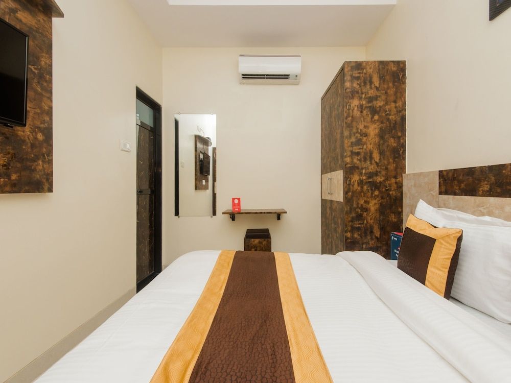 OYO 11511 Hotel Embassy Grand Double or Twin Room 11
