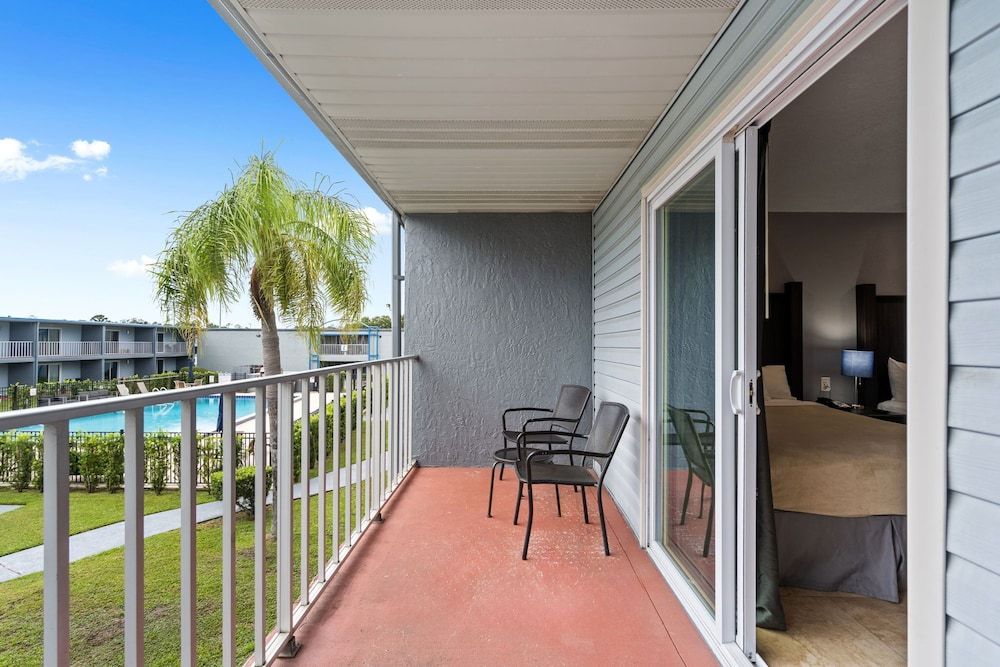undefined Celebration Suites 9