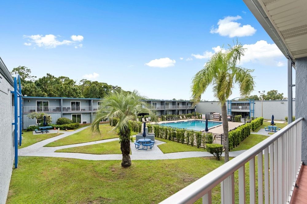 undefined Celebration Suites 10