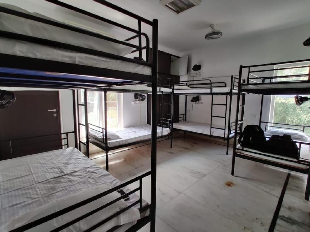 undefined A sleepy Fox - Hostel 9