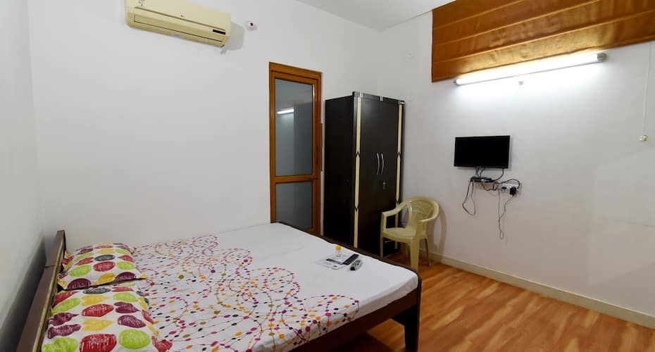 undefined Hotel The Comfort	 10