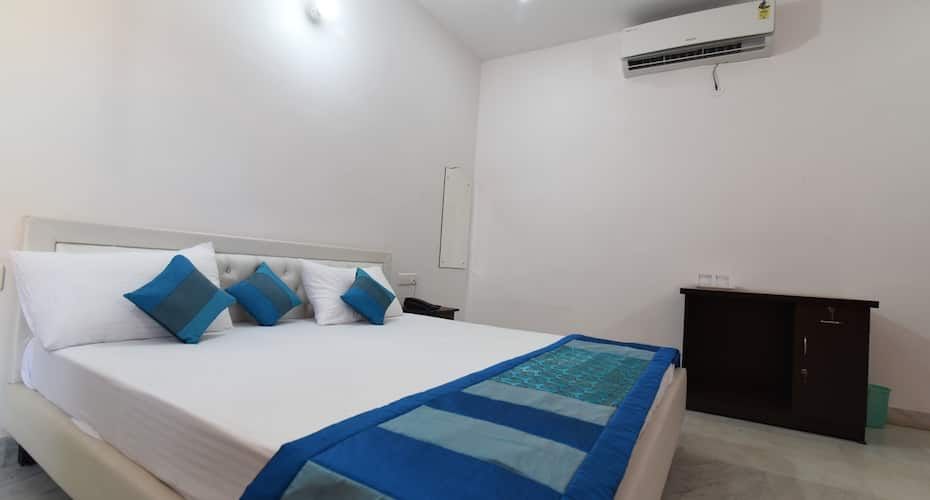 Super Deluxe Double Room