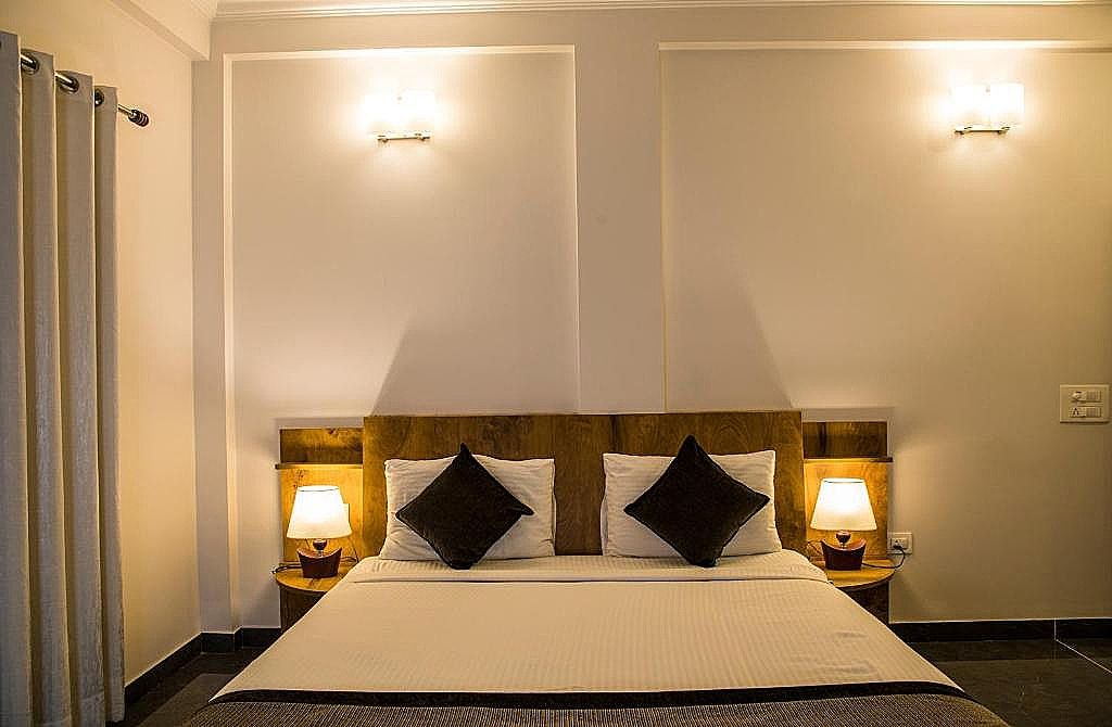 Harmal's Residency Deluxe Room 3