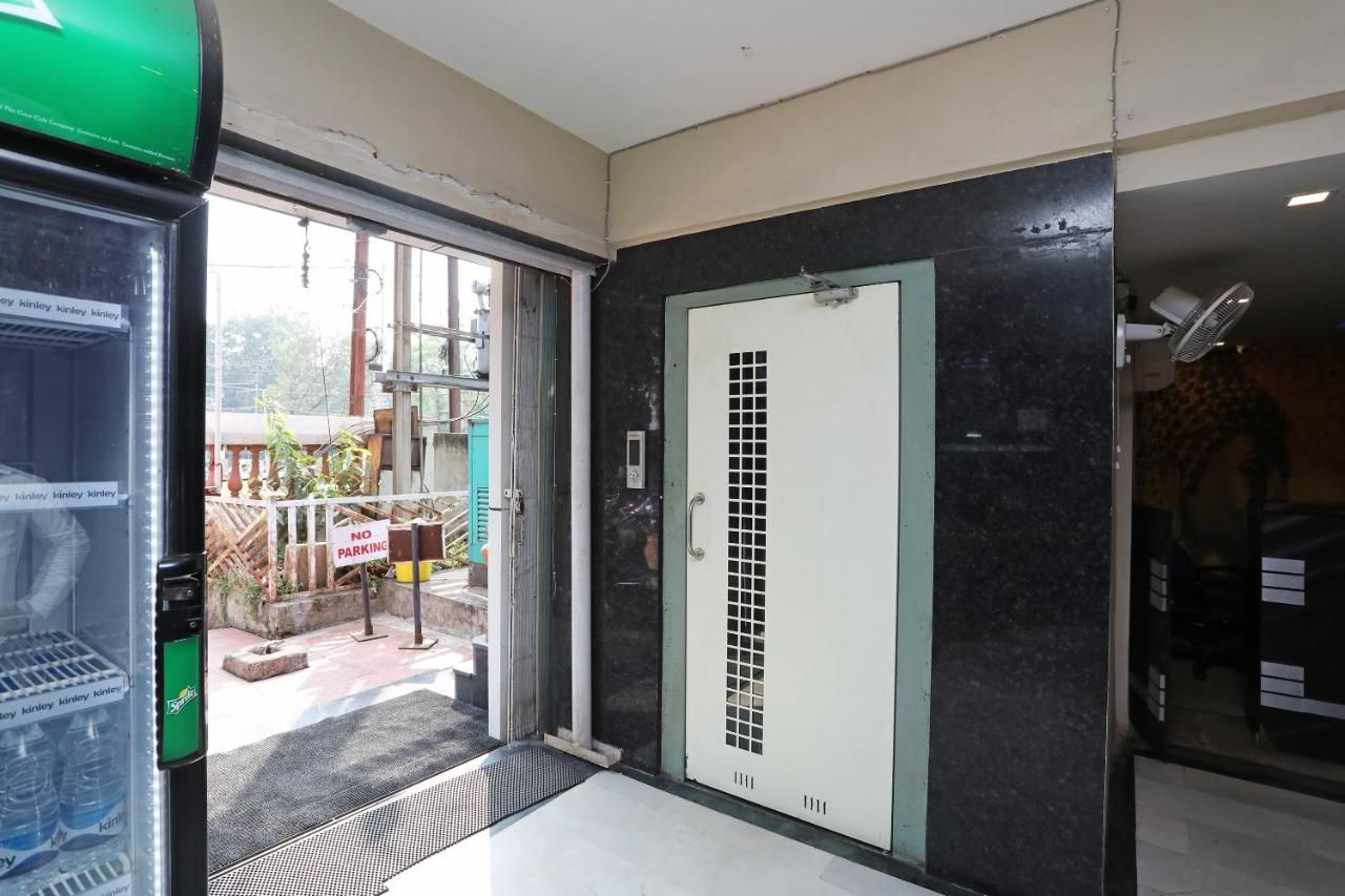 undefined OYO 23385 The Prestige Hotel & Convention 7