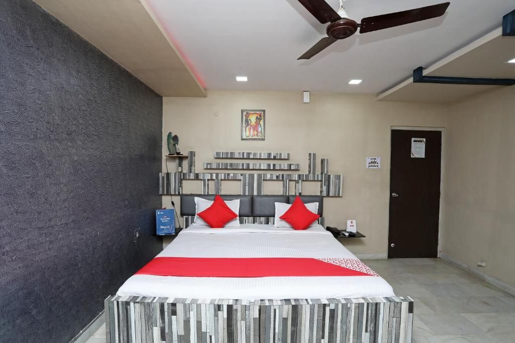 OYO 23385 The Prestige Hotel & Convention Classic 4