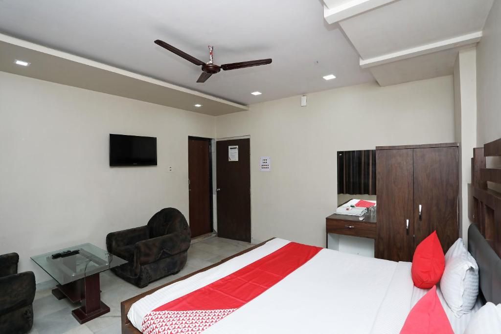 OYO 23385 The Prestige Hotel & Convention Classic 5