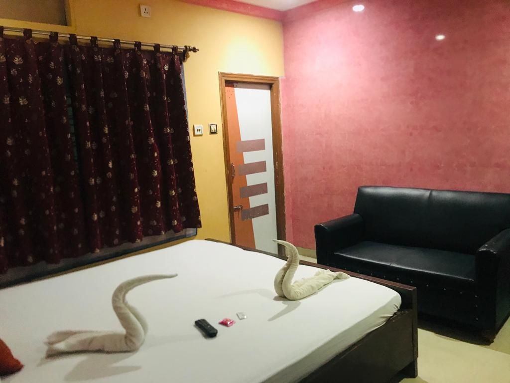 Hotel Bandhan Inn Superior Non AC Room 3