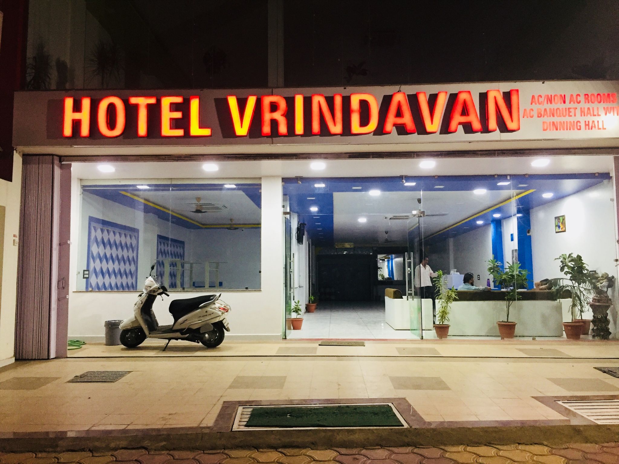 undefined Hotel Vrandavan 5