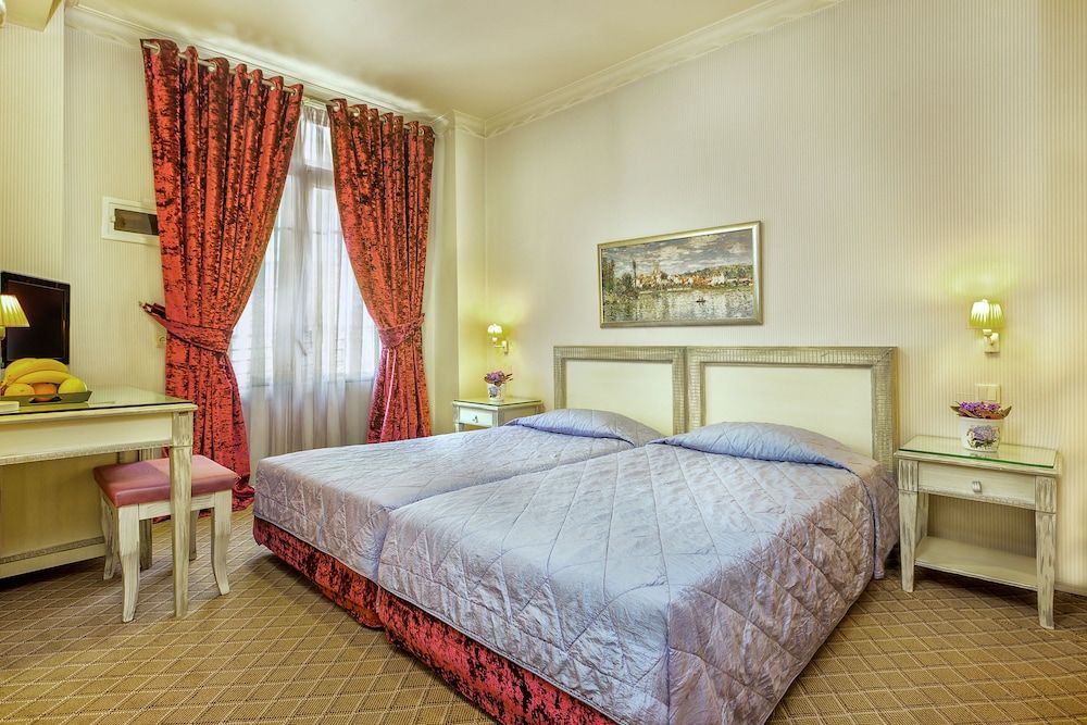 Egnatia Hotel Standard Twin Room 3
