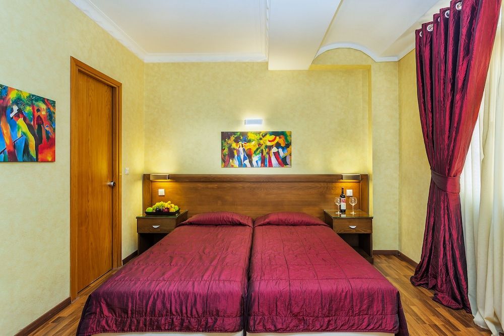 Egnatia Hotel Standard Triple Room