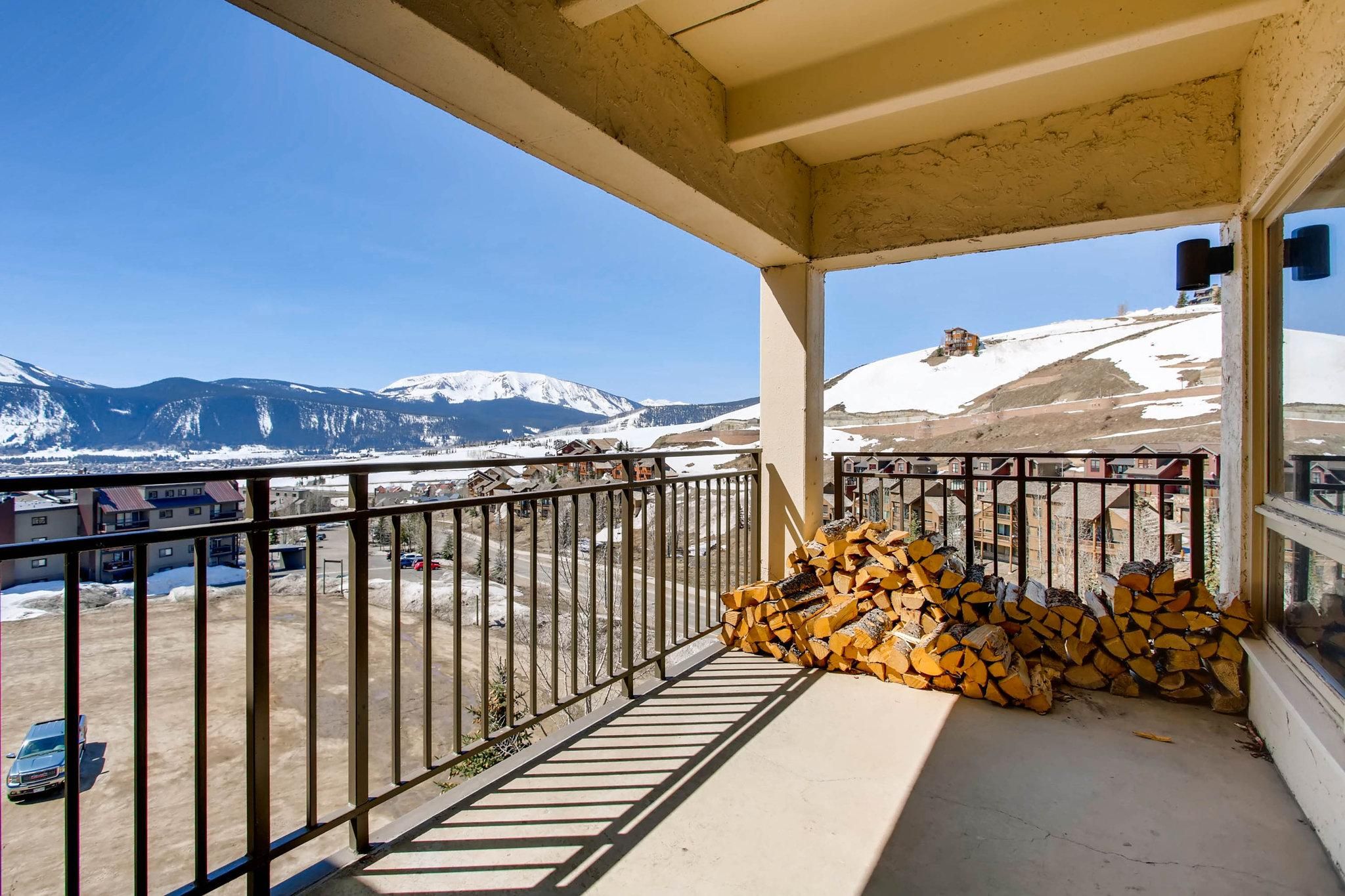 Plaza  3 Peak  2 Bedroom 2 Bath