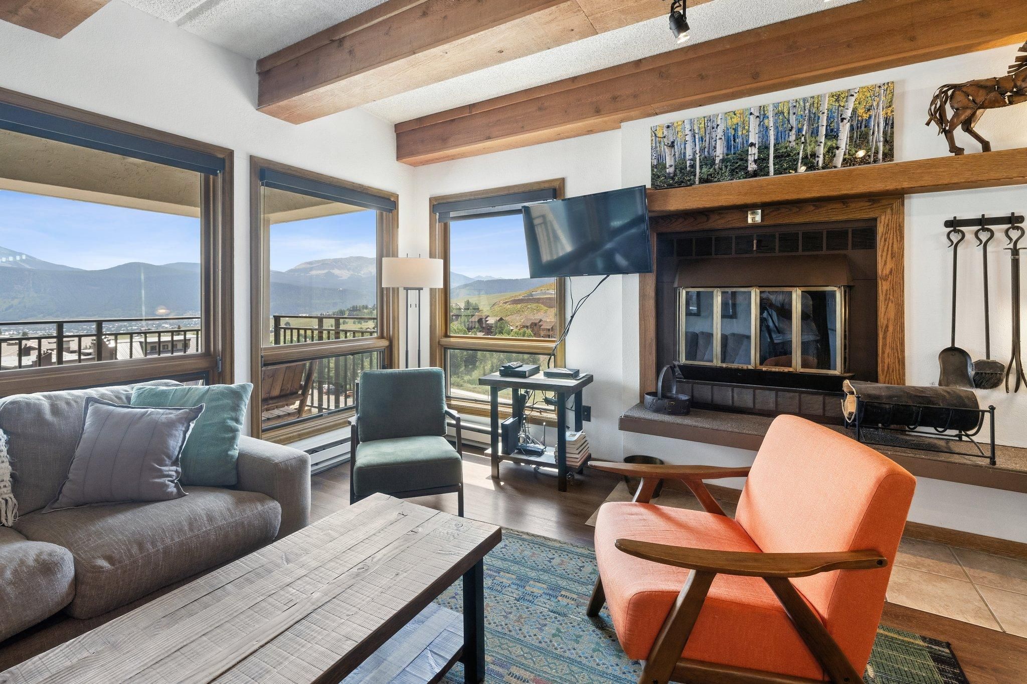 Plaza  4 Peak  3 Bedroom 3 Bath