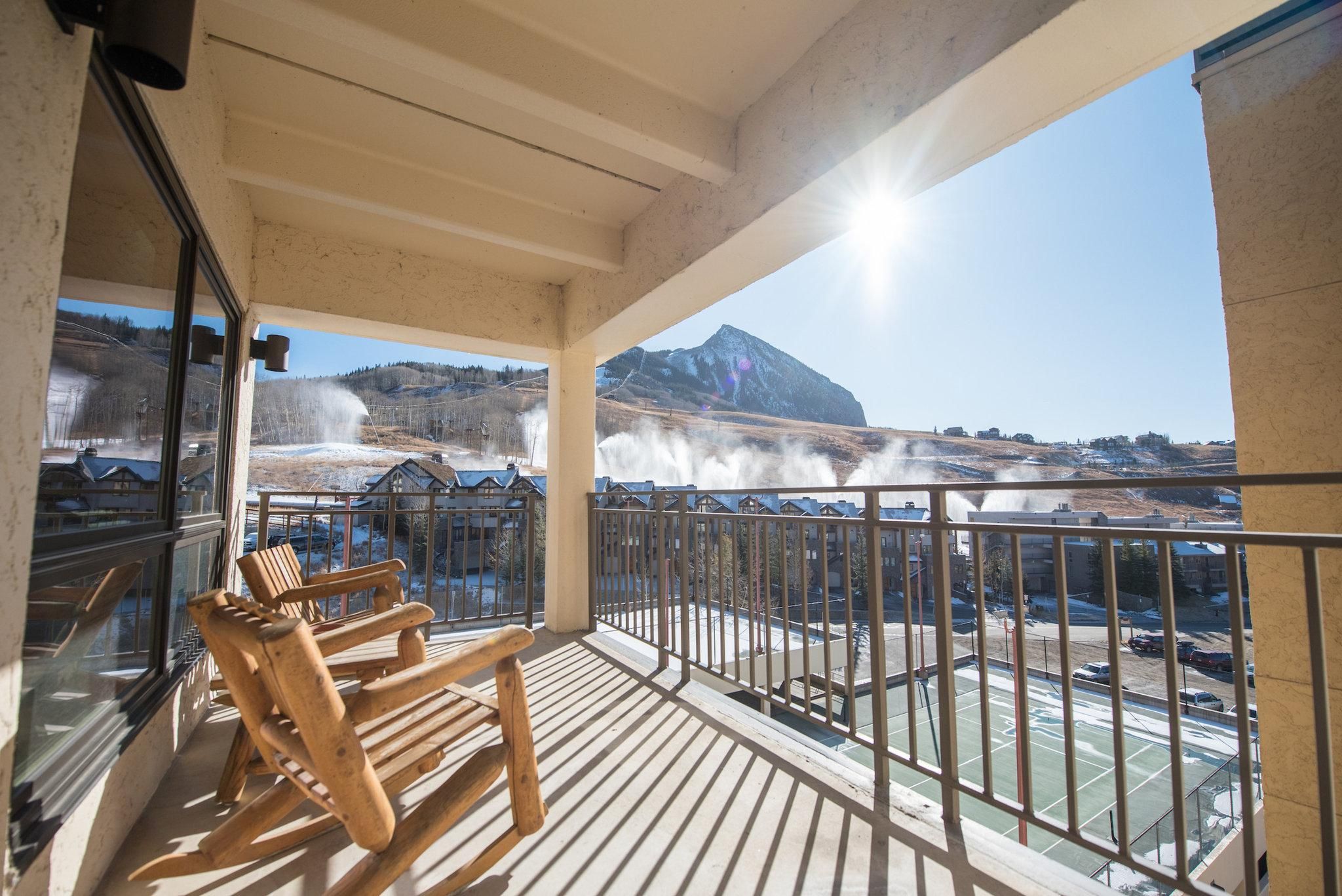 Plaza  5 Peak  2 Bedroom 2 Bath