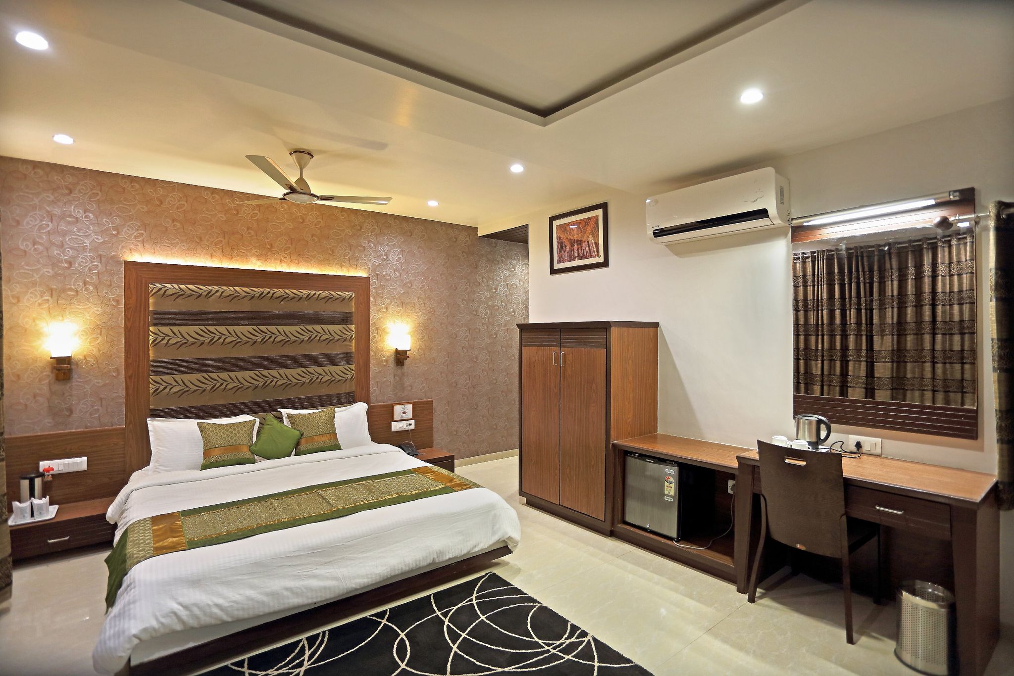 undefined Hotel The Grand Vaibhav 7