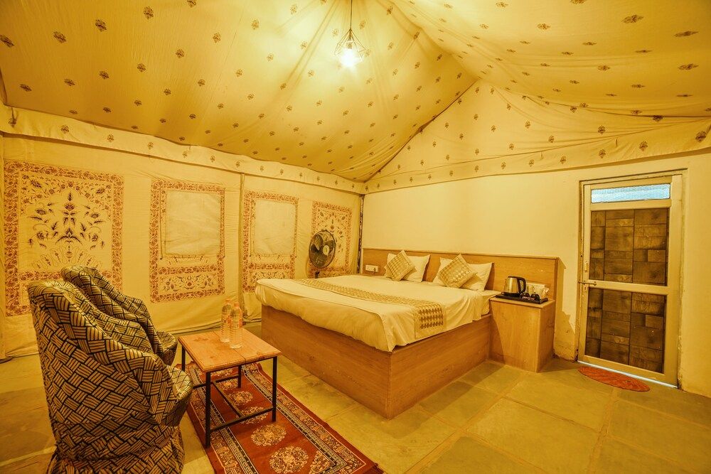 Shama Desert Camp Luxury Tent 5