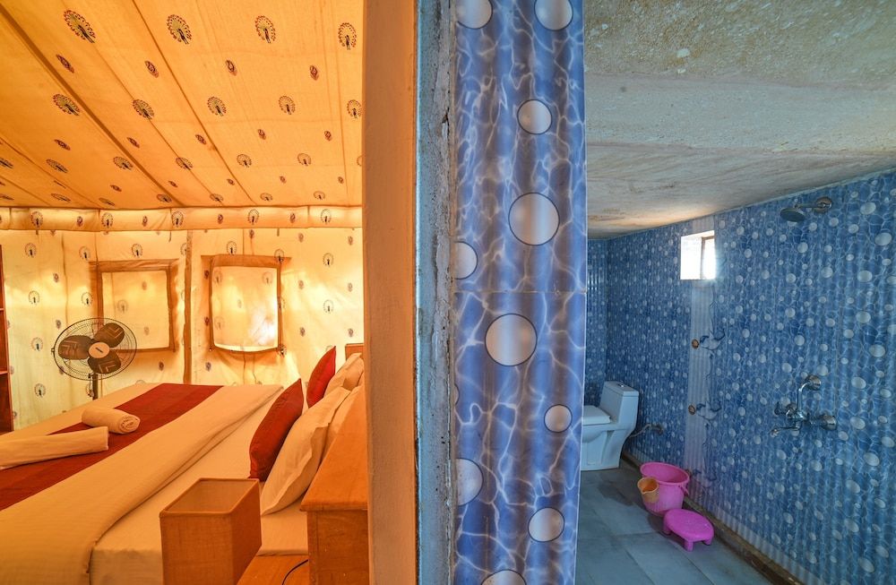 Shama Desert Camp Deluxe Tent 5