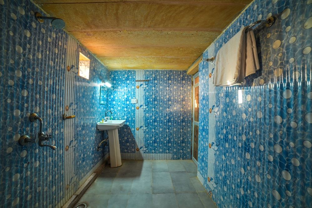 Shama Desert Camp Deluxe Tent 17