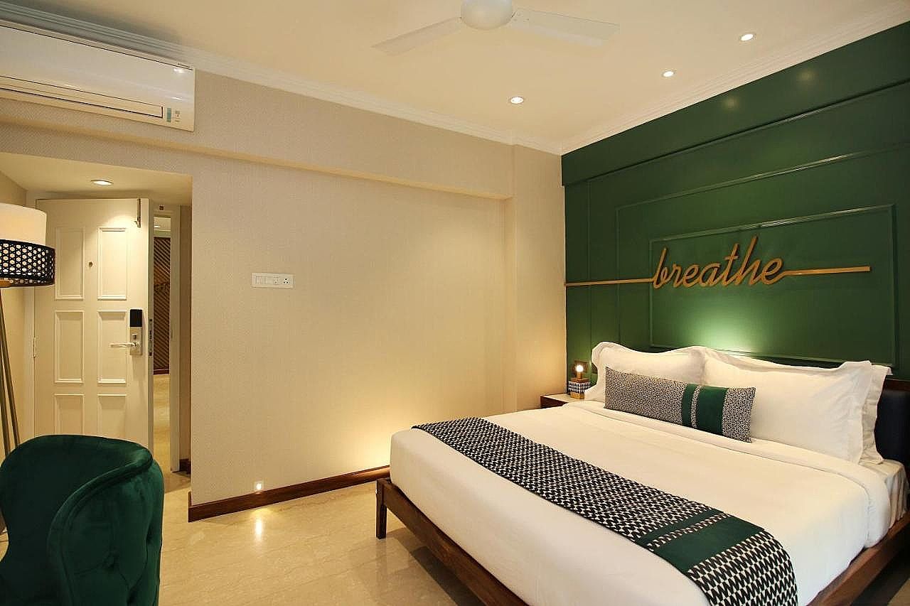 Theory9 Hotel & Premium Service Apartments Bandra Deluxe Room 2