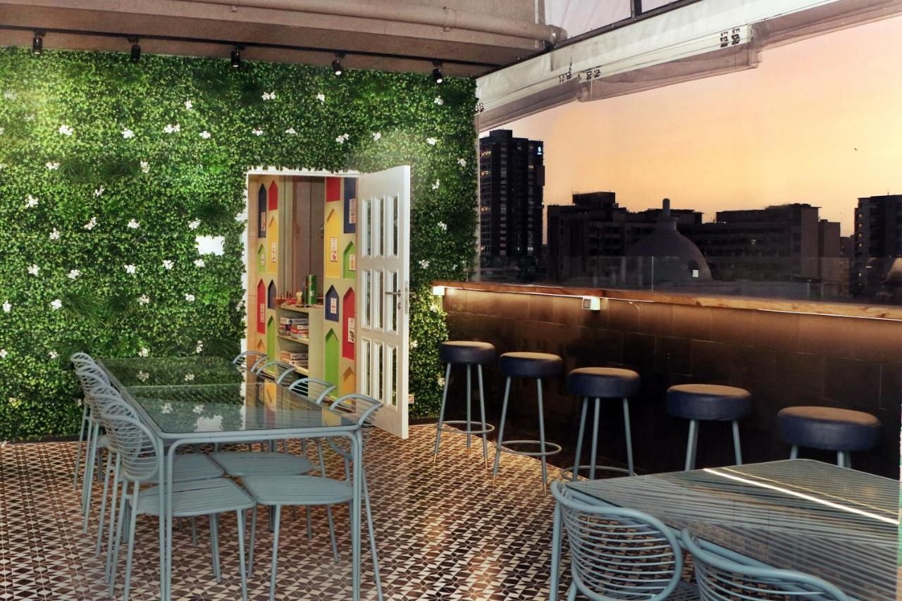 Theory9 Hotel & Premium Service Apartments Bandra