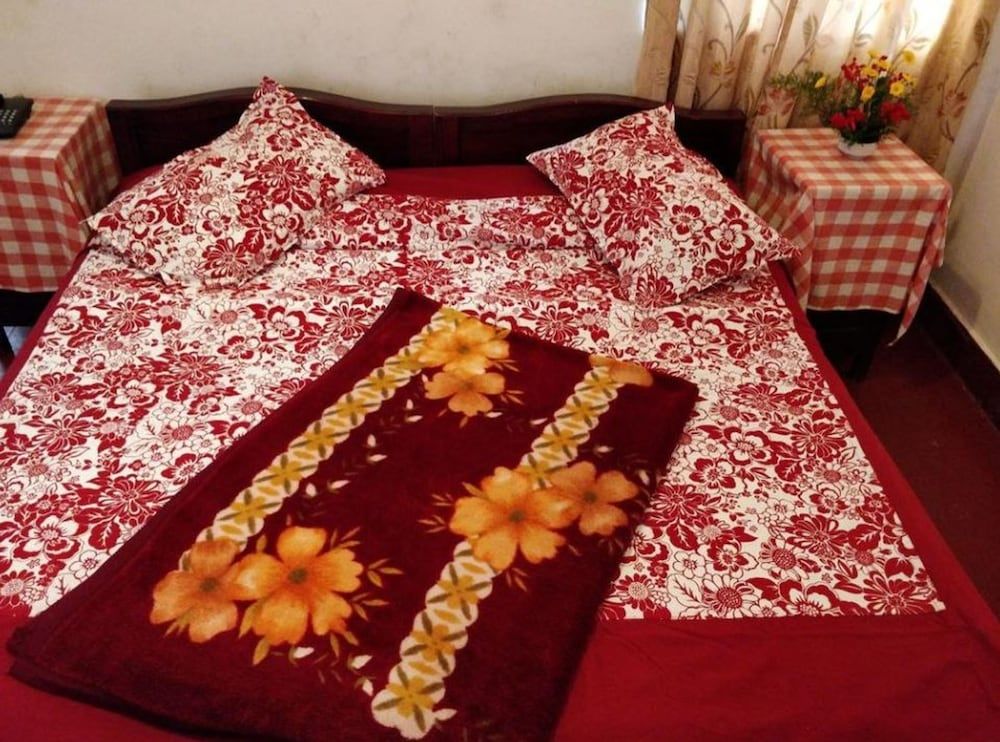 undefined YWCA Wyoming Guesthouse 8