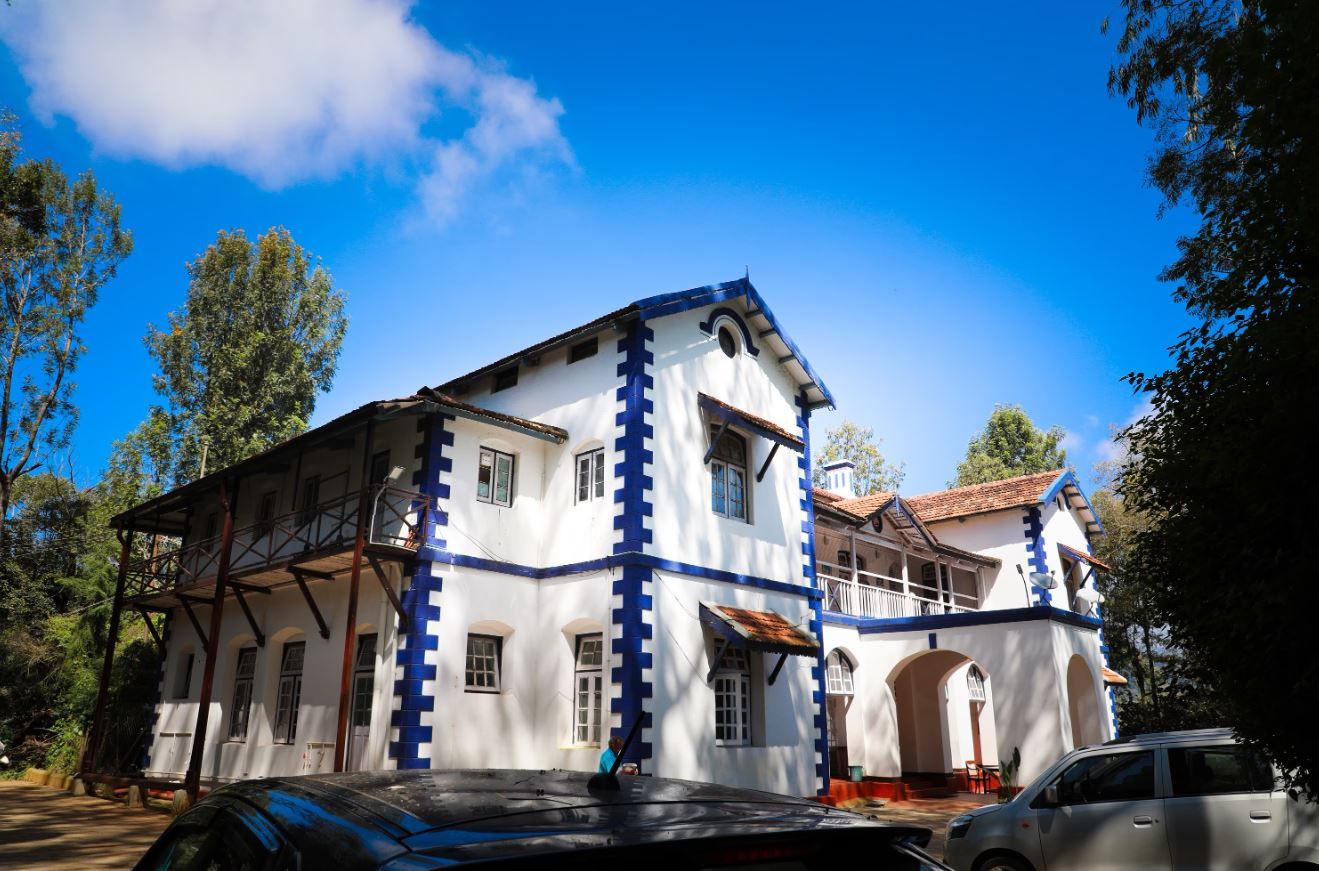 undefined YWCA Wyoming Guesthouse 2